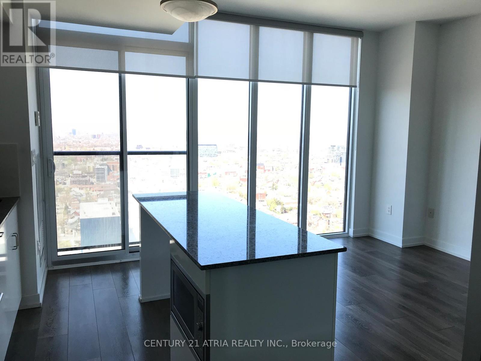3601 - 426 University Avenue, Toronto, Ontario  M5G 1S9 - Photo 2 - C13666448
