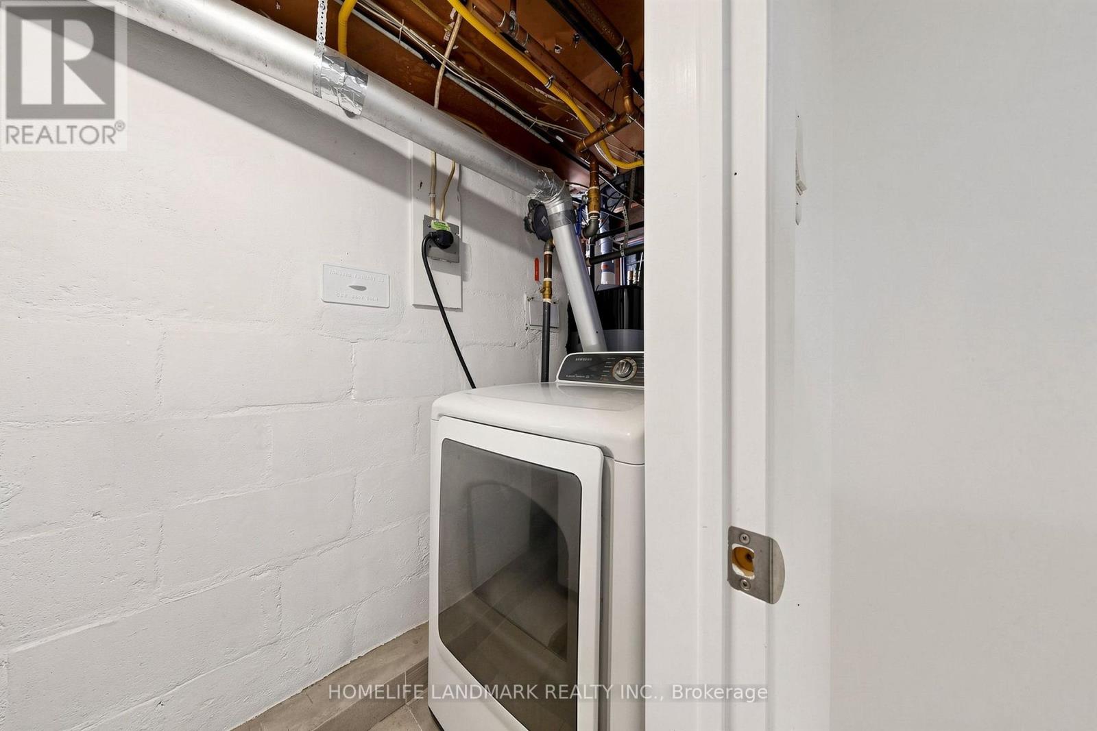 190 Lawrence Avenue W, Toronto, Ontario  M5M 1A8 - Photo 37 - C13666478