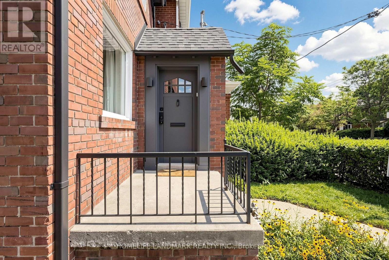 190 Lawrence Avenue W, Toronto, Ontario  M5M 1A8 - Photo 4 - C13666478