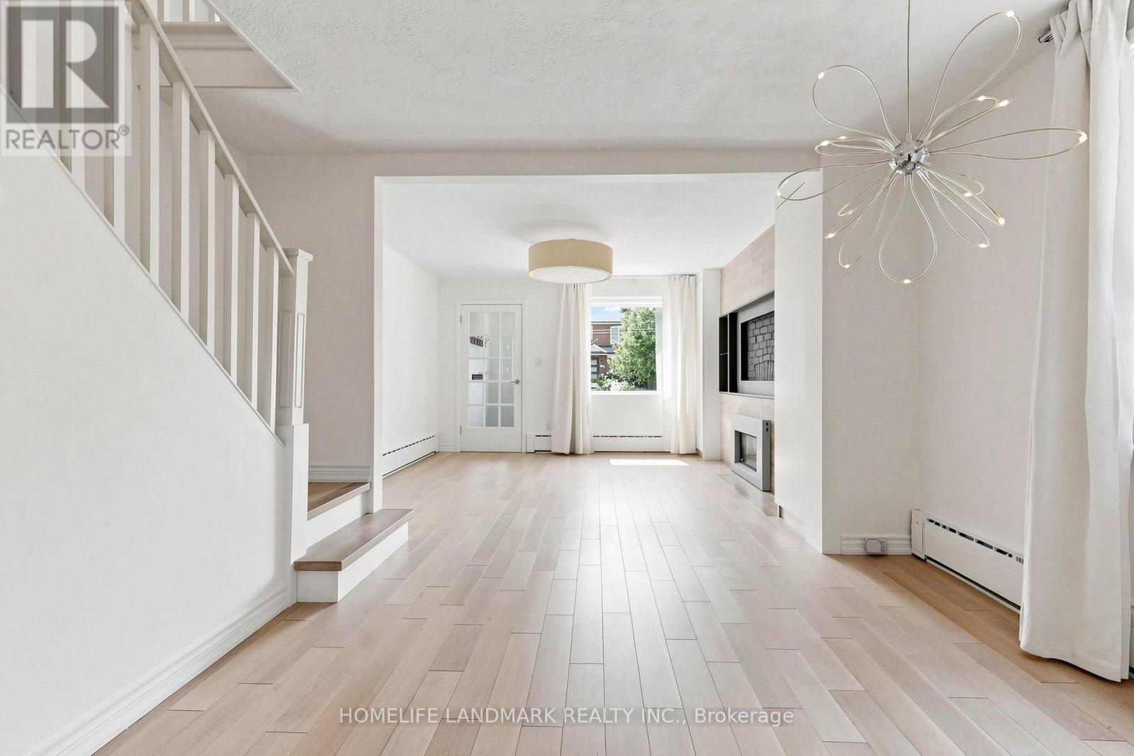190 Lawrence Avenue W, Toronto, Ontario  M5M 1A8 - Photo 6 - C13666478