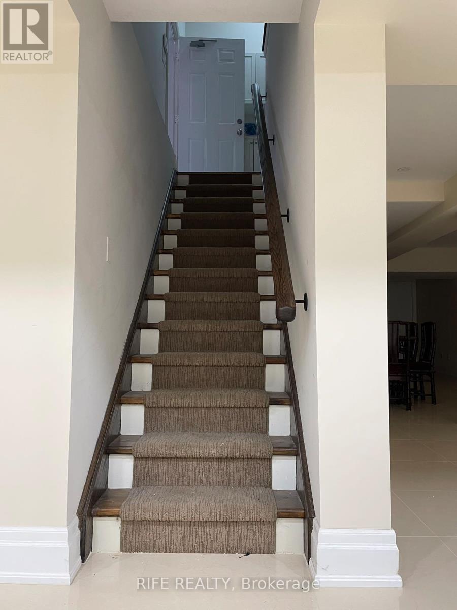 48 Transwell Avenue, Toronto, Ontario  M2R 2J4 - Photo 9 - C13666498