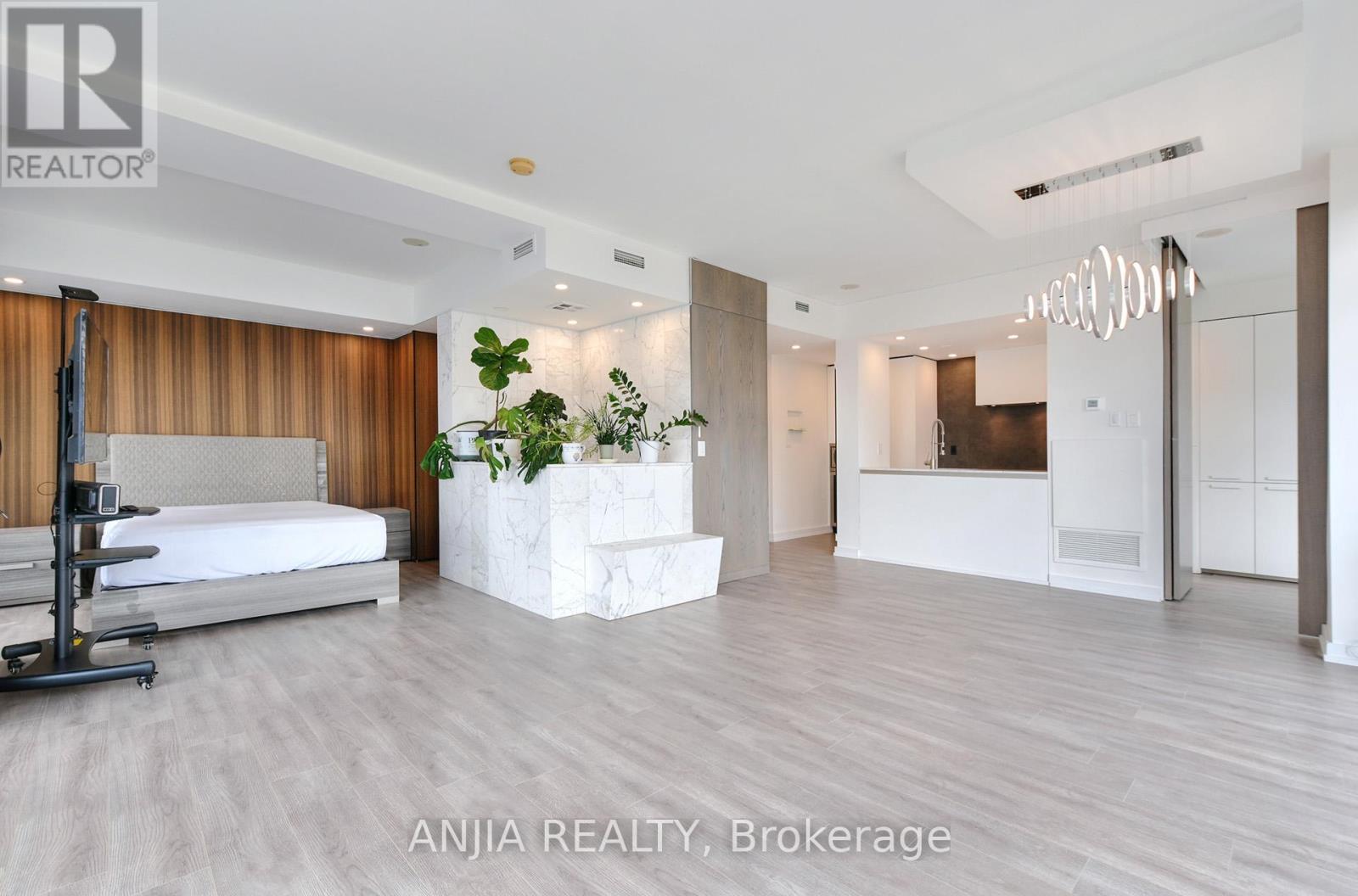 1001 - 281 Mutual Street, Toronto, Ontario M4Y 3C4 - Photo 17 - C13666514