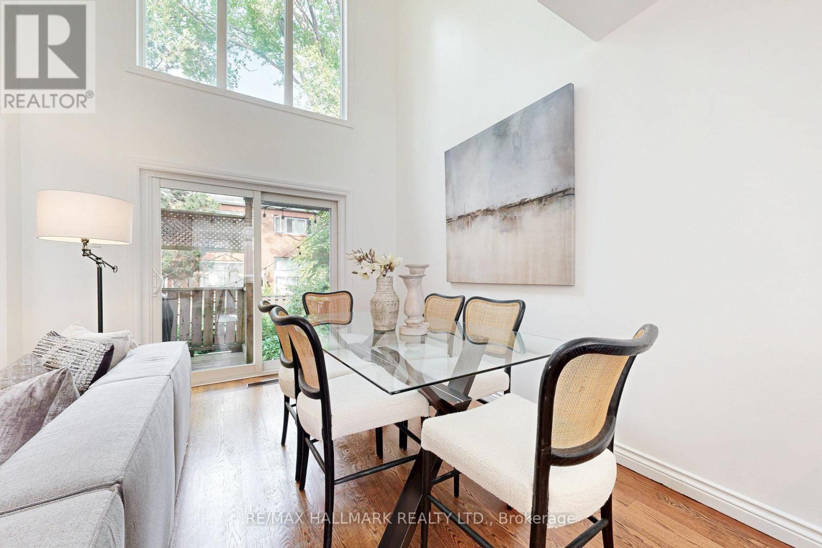 216 Milan Street, Toronto, Ontario  M5A 3Z6 - Photo 6 - C13666620