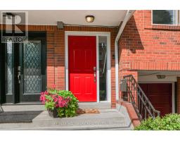 216 MILAN STREET, Toronto, Ontario