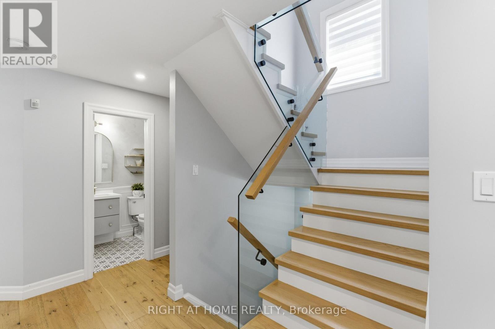 182 Mowat Crescent, Halton Hills, Ontario  L7G 6A4 - Photo 16 - W13209184