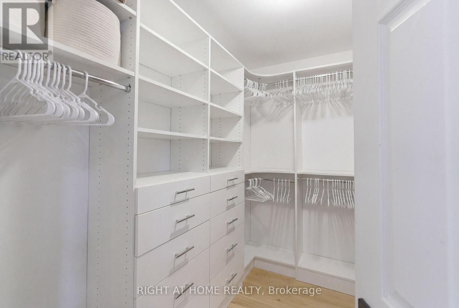 182 Mowat Crescent, Halton Hills, Ontario  L7G 6A4 - Photo 20 - W13209184