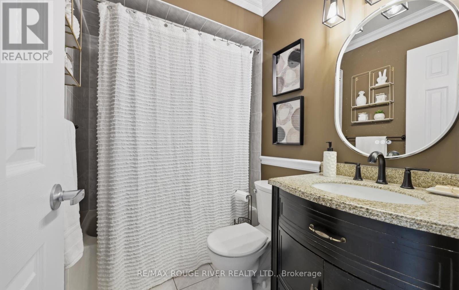 32 Patrick Drive, Whitby, Ontario L1R 2L2 - Photo 21 - E13666324