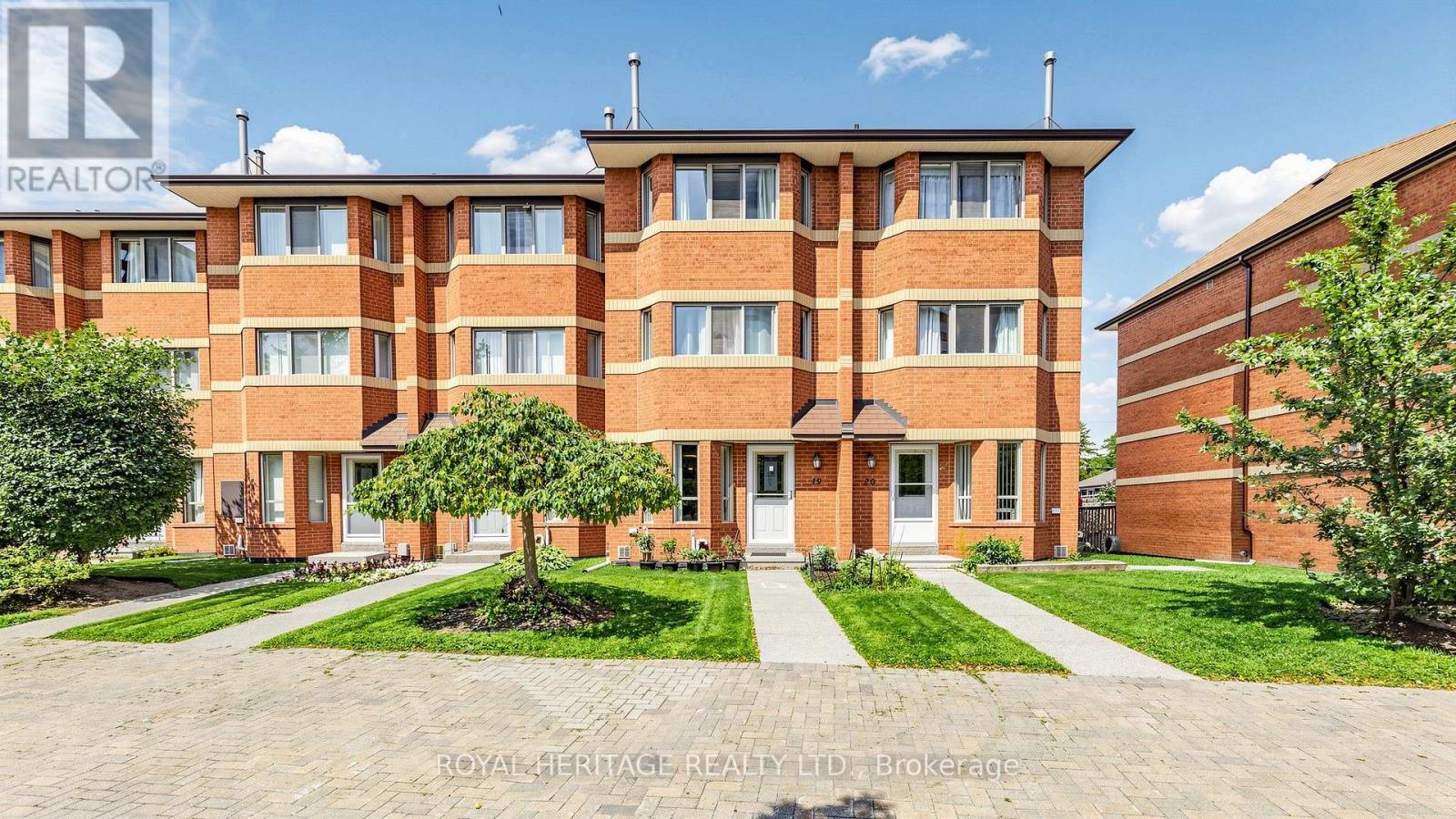 TH 19 - 2472 EGLINTON AVENUE E, Toronto, Ontario