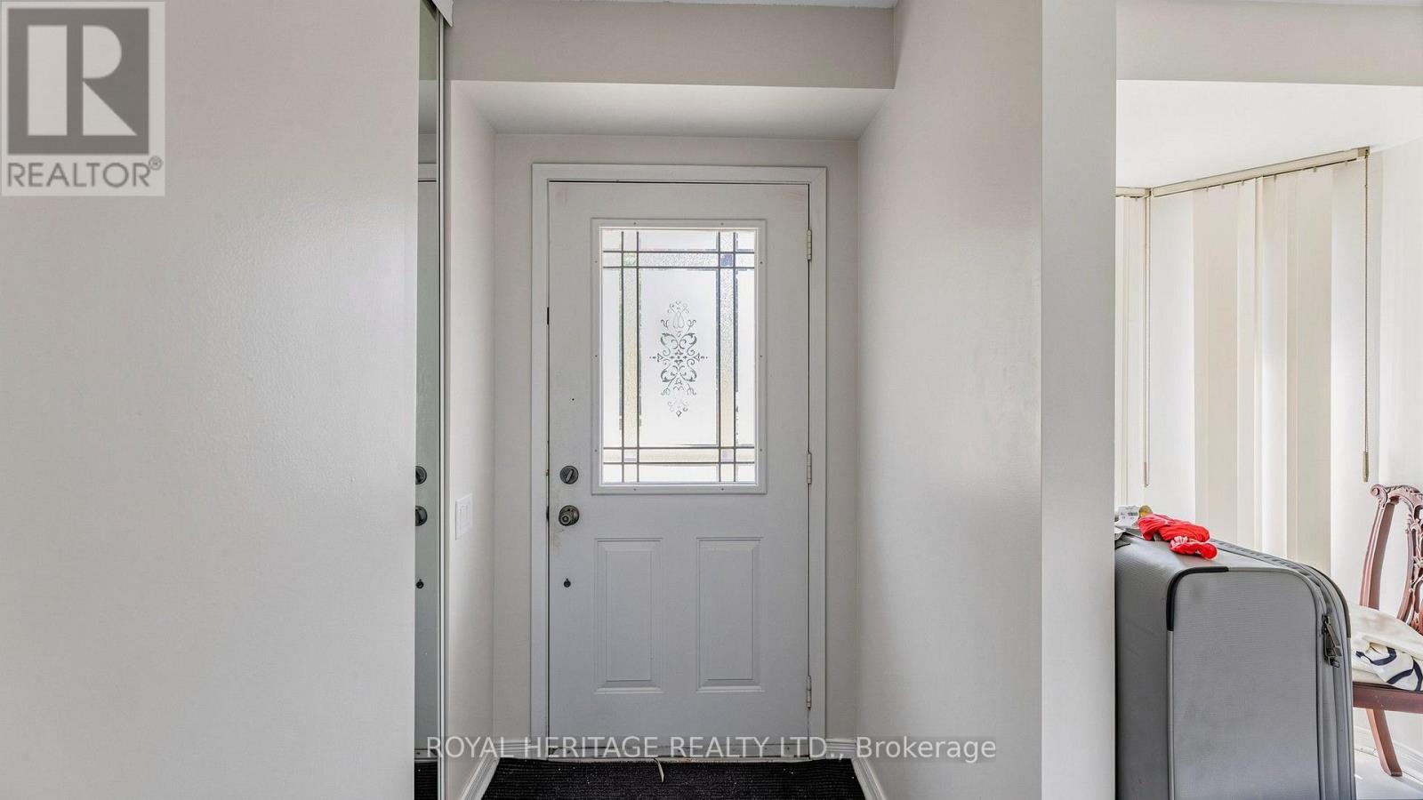 Th 19 - 2472 Eglinton Avenue E, Toronto, Ontario  M1K 5J9 - Photo 18 - E13666414