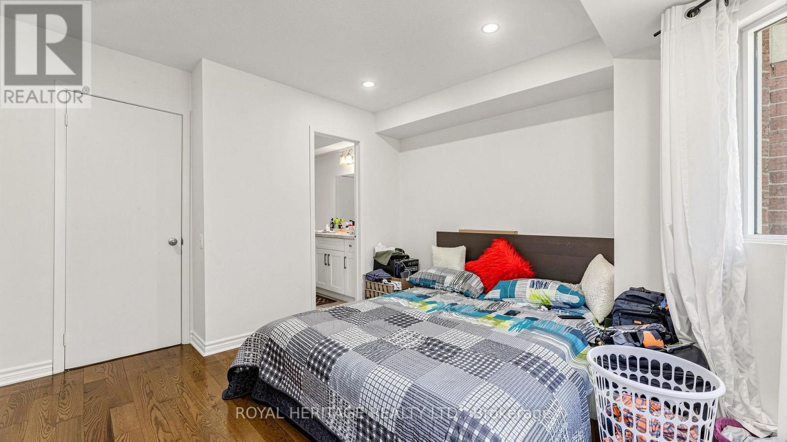 Th 19 - 2472 Eglinton Avenue E, Toronto, Ontario  M1K 5J9 - Photo 26 - E13666414