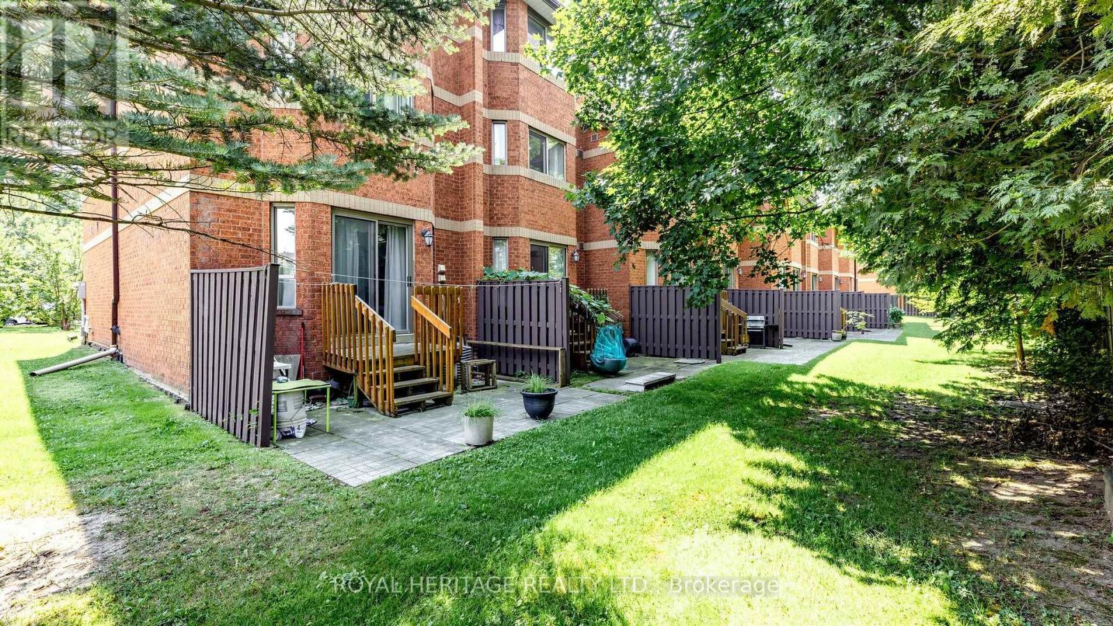 Th 19 - 2472 Eglinton Avenue E, Toronto, Ontario  M1K 5J9 - Photo 34 - E13666414