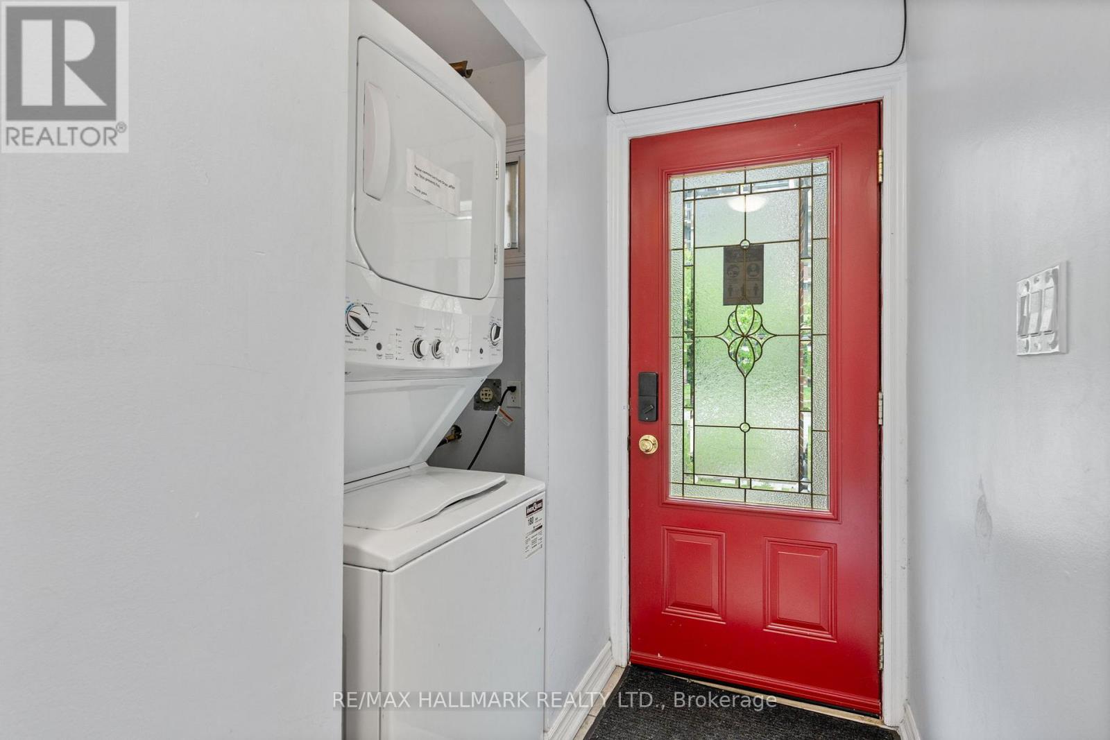 3 - 82 Halsey Avenue, Toronto, Ontario M4B 1A9 - Photo 12 - E13666426