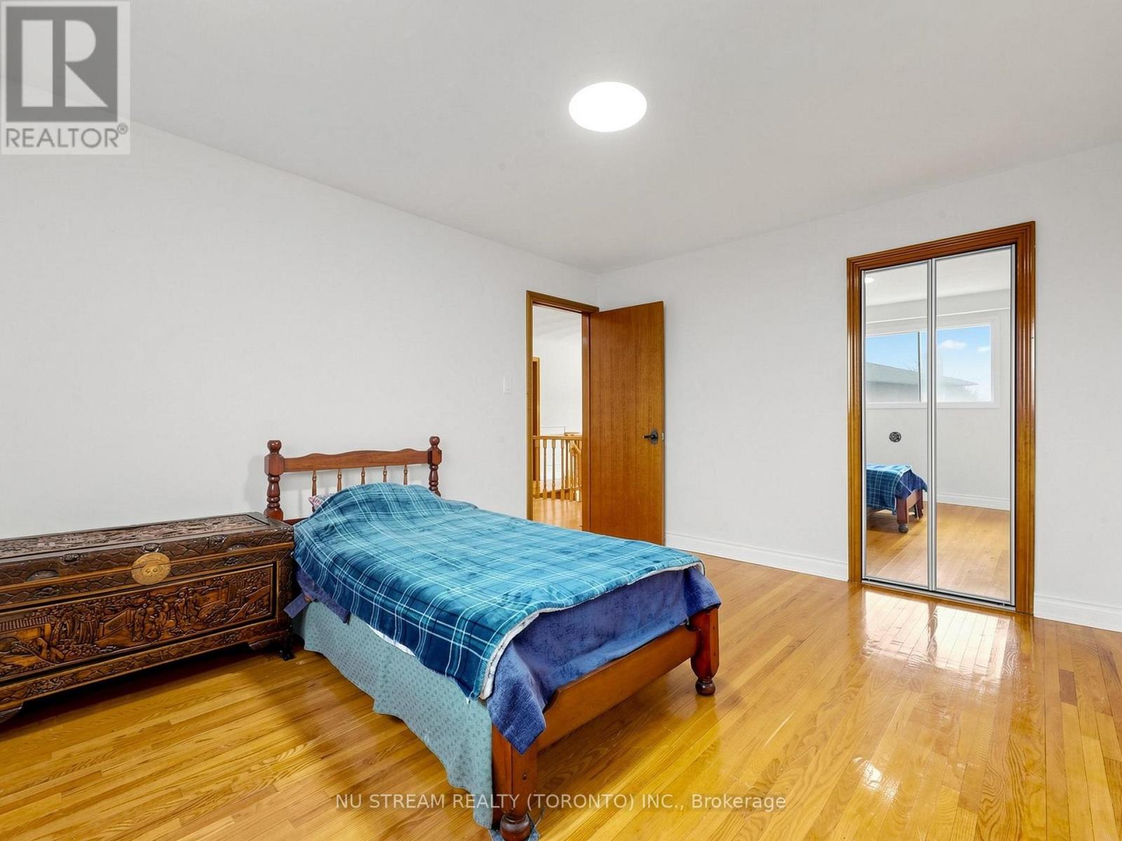 117 Ambercroft Boulevard N, Toronto, Ontario  M1W 3K8 - Photo 26 - E13666554