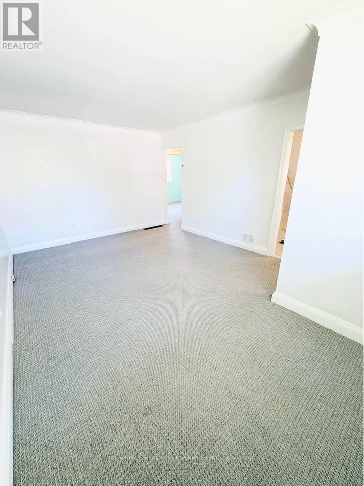 74 Vanbrugh Avenue, Toronto, Ontario  M1N 3T2 - Photo 4 - E13666592