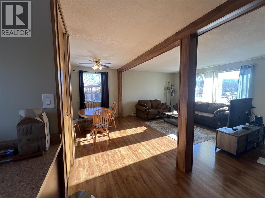 74 Ootsa Place, Fraser Lake, British Columbia  V0J 1S0 - Photo 9 - R3154640