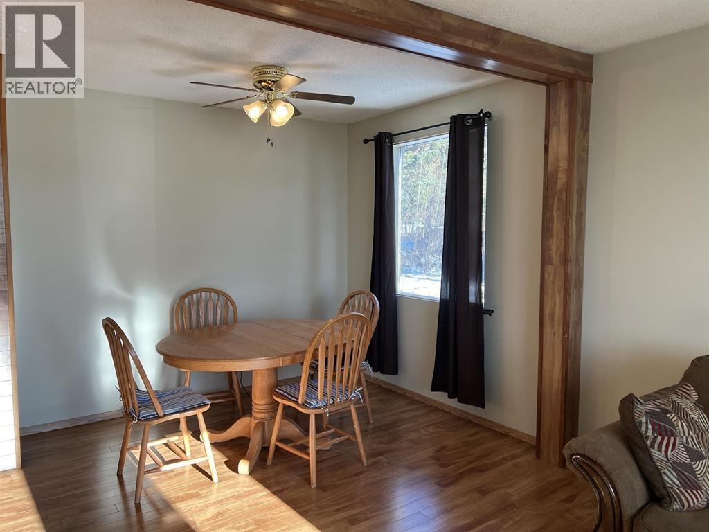 74 Ootsa Place, Fraser Lake, British Columbia  V0J 1S0 - Photo 10 - R3154640