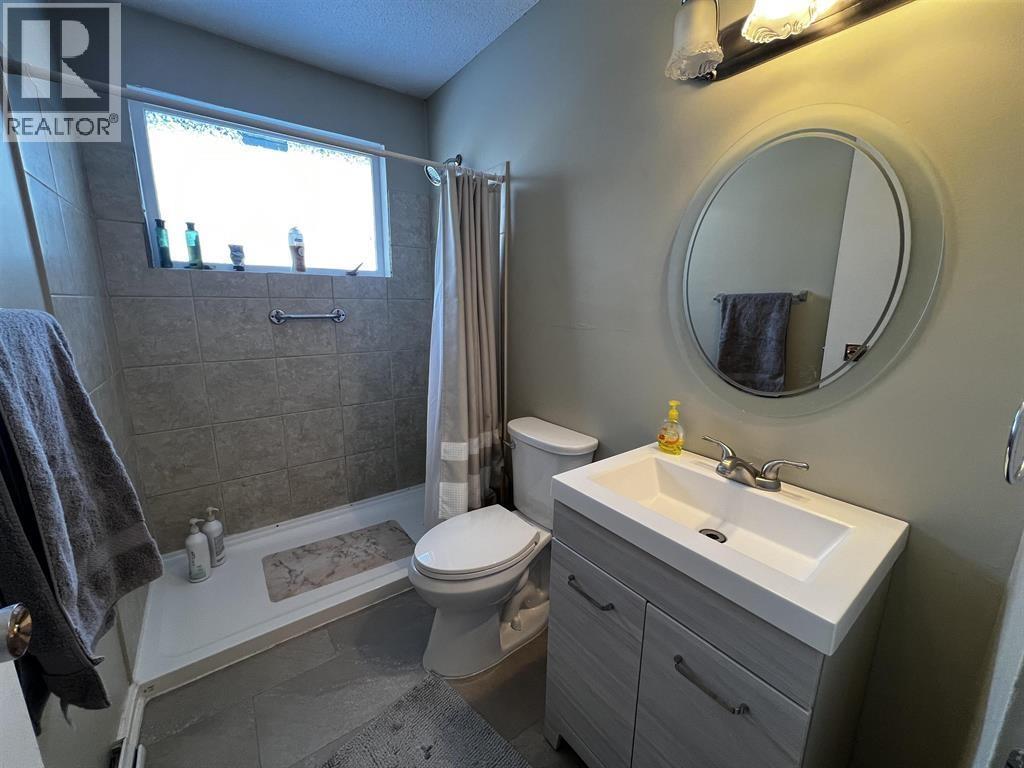 74 Ootsa Place, Fraser Lake, British Columbia  V0J 1S0 - Photo 16 - R3154640