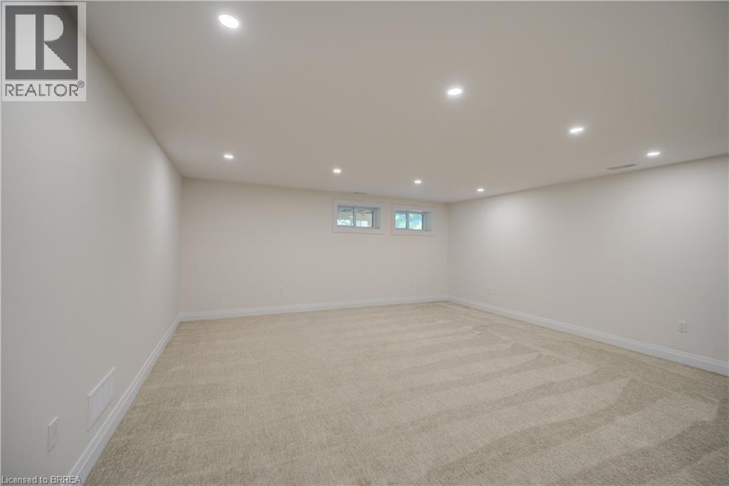 152 Dufferin Avenue Unit# 10, Brantford, Ontario  N3T 4R3 - Photo 27 - 40832320