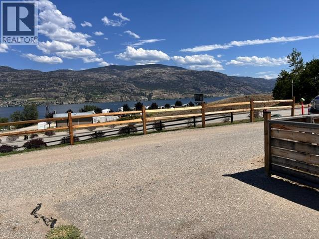 2 Riva Ridge, Penticton, British Columbia  V2A 6J7 - Photo 29 - 10395233