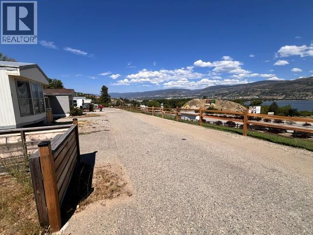 2 Riva Ridge, Penticton, British Columbia  V2A 6J7 - Photo 22 - 10395233