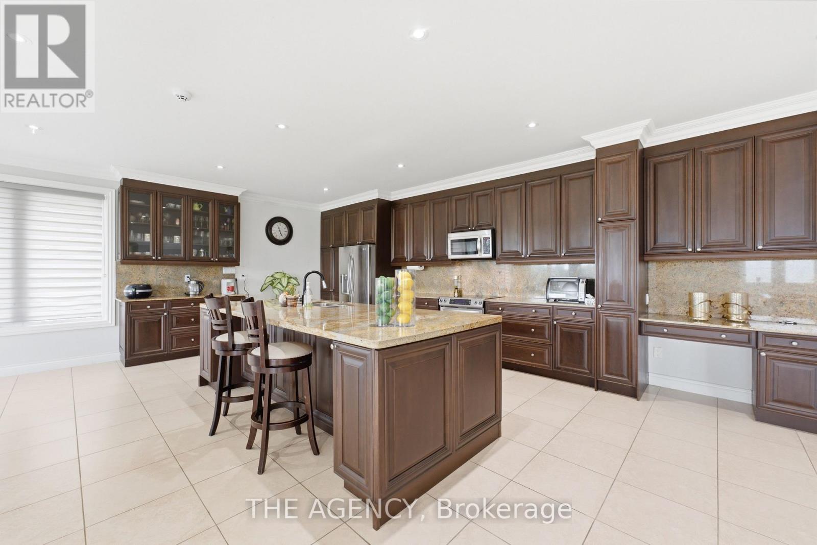 14415 Jane Street, King, Ontario L7B 1A3 - Photo 4 - N13666292