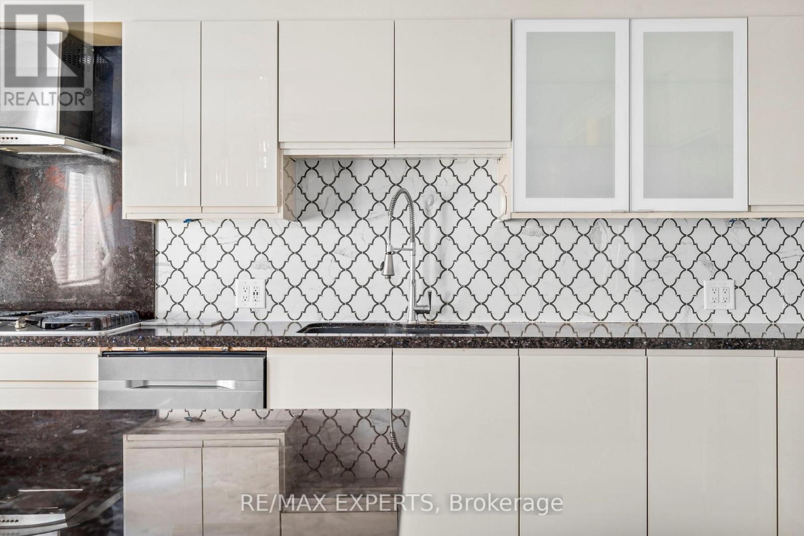 173 Rosanna Crescent, Vaughan, Ontario L6A 2T4 - Photo 16 - N13666342