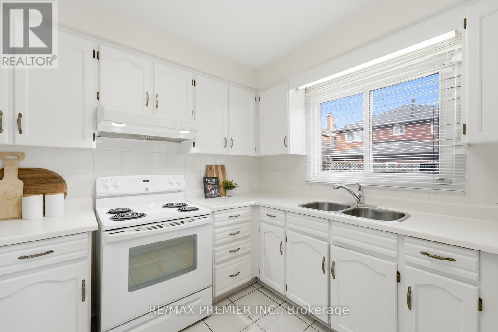 122 Spring Town Road, Vaughan, Ontario L4L 8E6 - Photo 21 - N13666356