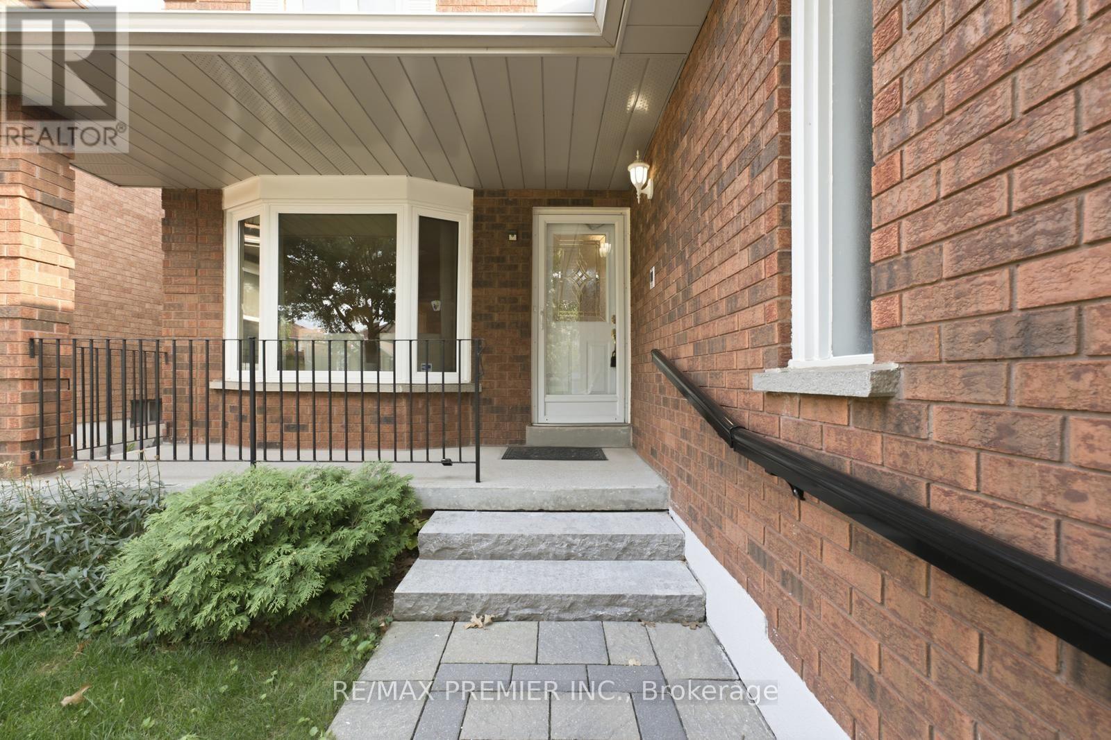122 Spring Town Road, Vaughan, Ontario L4L 8E6 - Photo 9 - N13666356