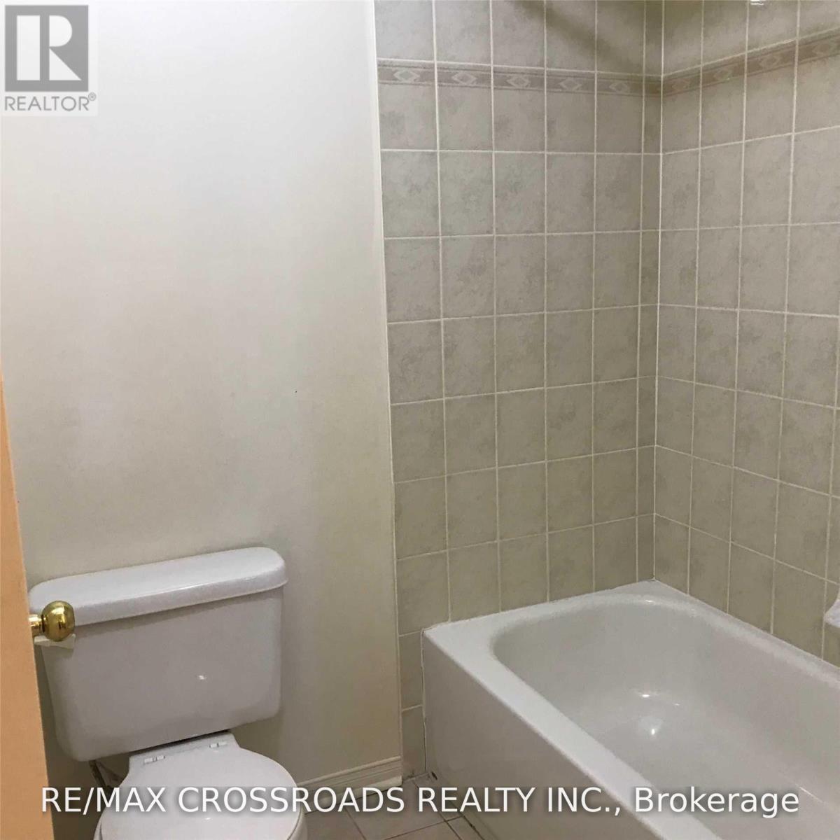 127 Orchard Hill Boulevard, Markham, Ontario L6C 2W9 - Photo 18 - N13666464