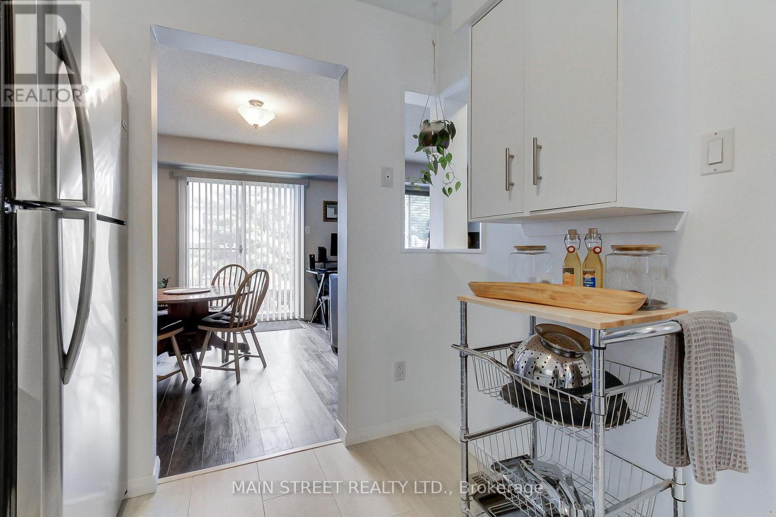 574 Jack Giles Circle, Newmarket, Ontario  L3X 1X9 - Photo 9 - N13666582