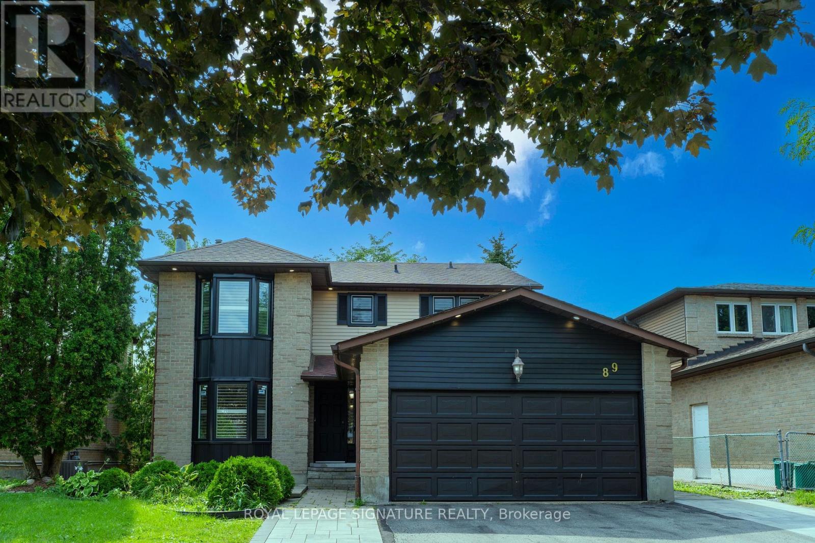 89 BATSON DRIVE, Aurora, Ontario