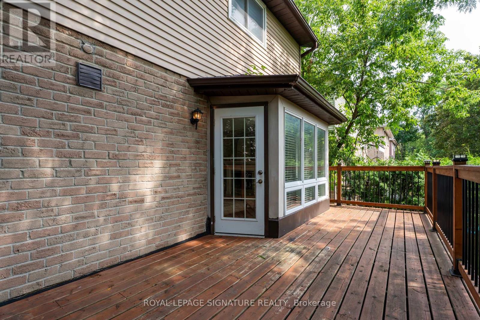 89 Batson Drive, Aurora, Ontario  L4G 3R2 - Photo 14 - N13666594