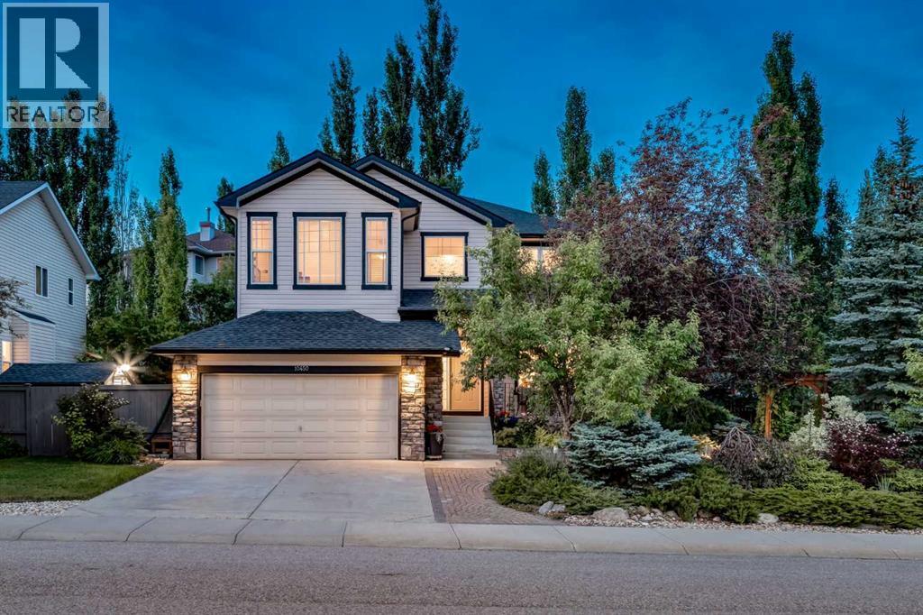 10450 ROCKYLEDGE Street NW, Calgary, Alberta