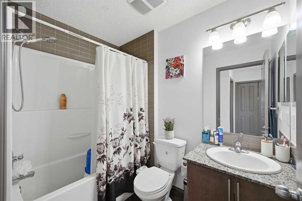 19 Skyview Point Road NE, Calgary, Alberta  T3N 0G9 - Photo 24 - A2324310