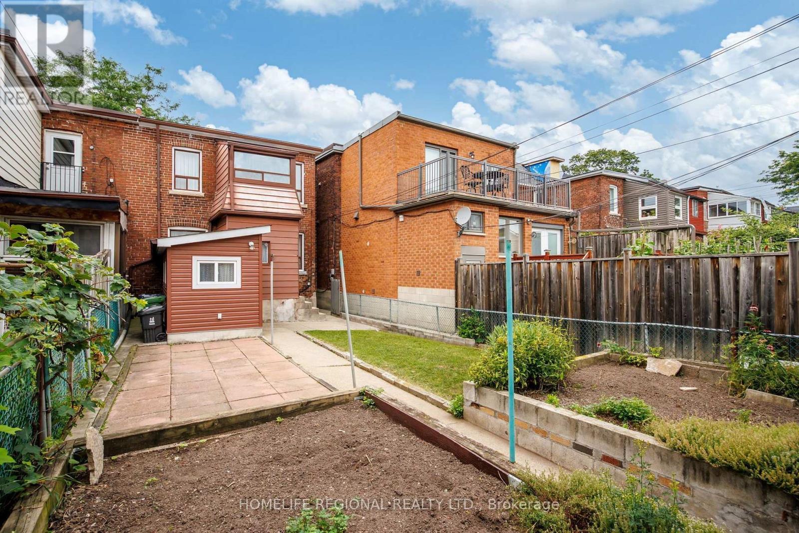 355 Delaware Avenue, Toronto, Ontario  M6H 2T7 - Photo 30 - W13666338