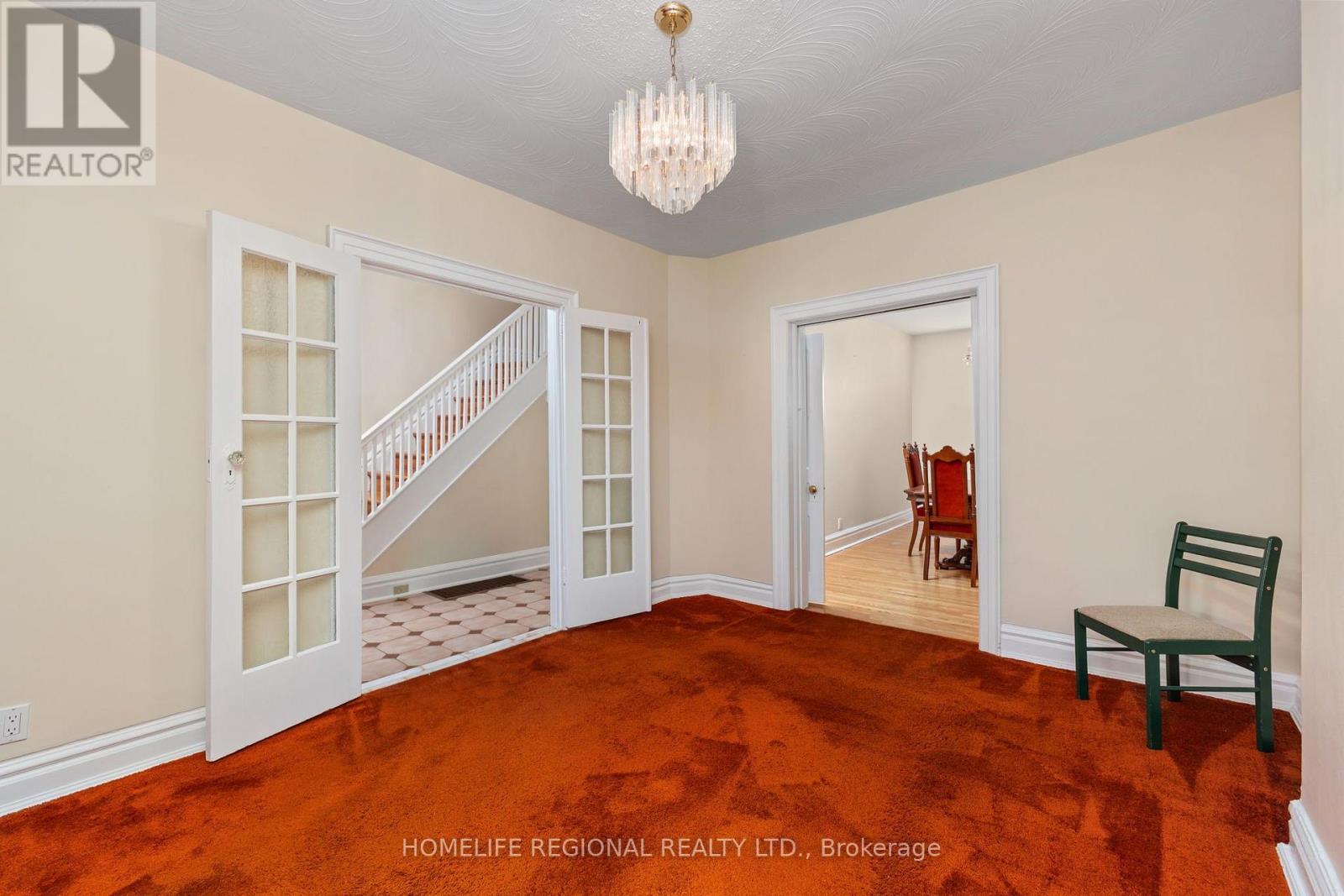 355 Delaware Avenue, Toronto, Ontario  M6H 2T7 - Photo 5 - W13666338