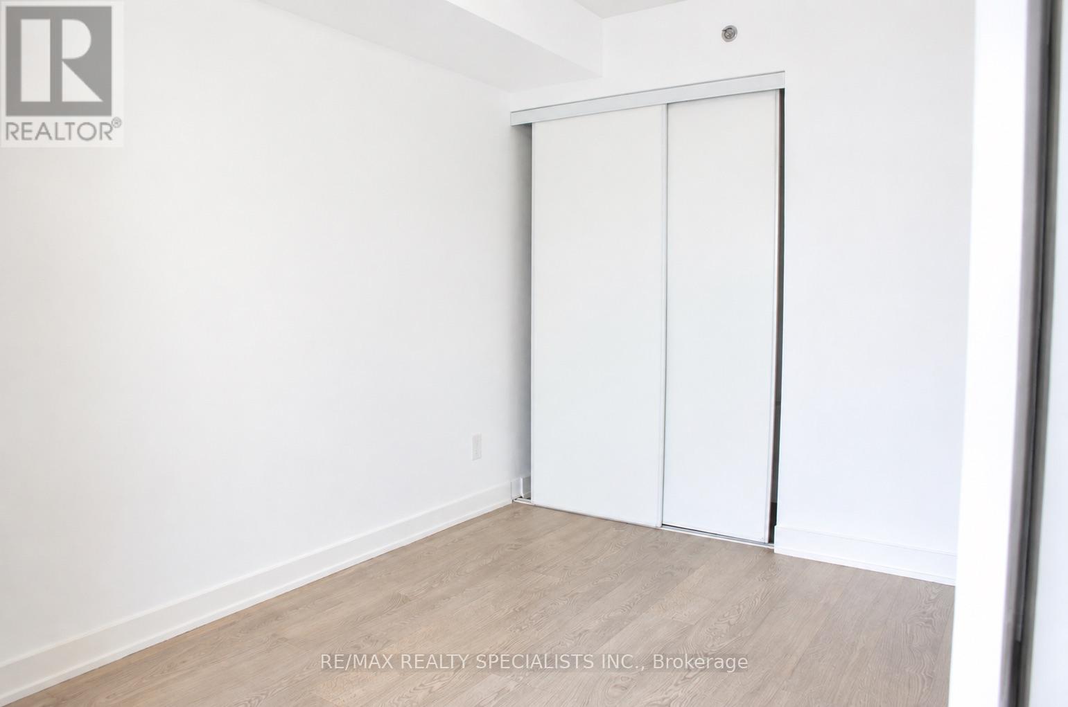 207 - 11 Superior Avenue, Toronto, Ontario  M8V 0A7 - Photo 6 - W13666384
