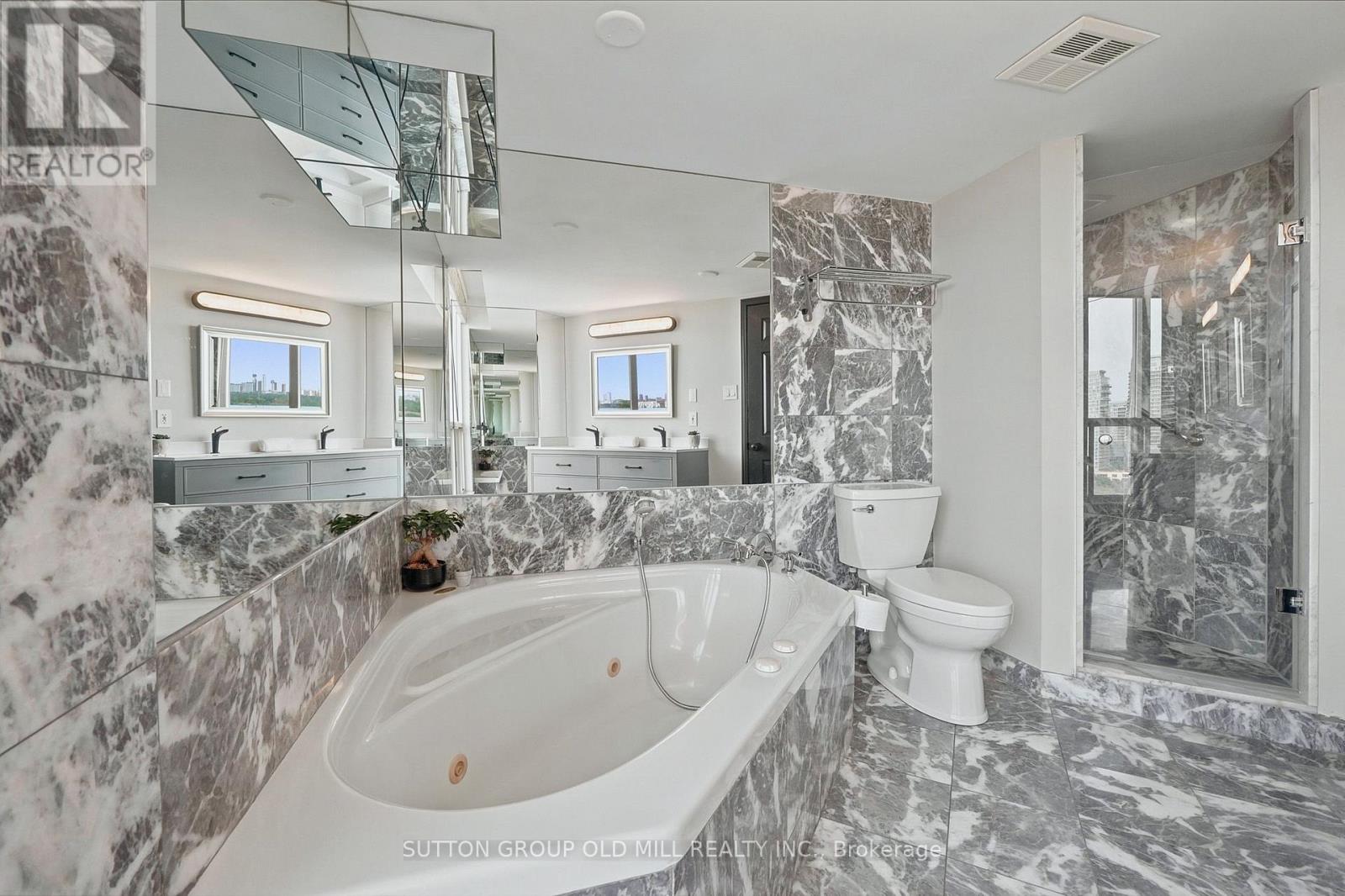 1908 - 2285 Lake Shore Boulevard W, Toronto, Ontario  M8V 3X9 - Photo 33 - W13666412