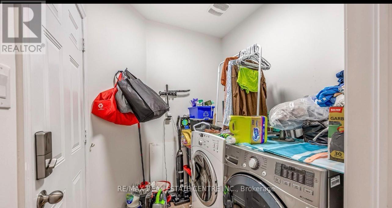 590 Grant Way, Milton, Ontario L9T 0W1 - Photo 13 - W13666486