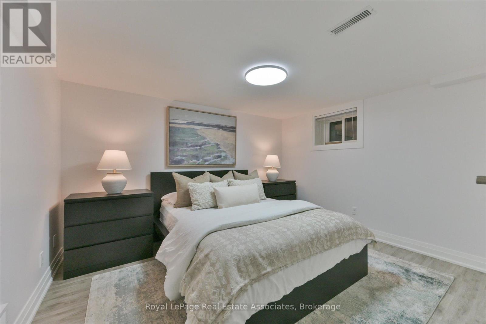 41 Ashbourne Drive, Toronto, Ontario  M9B 4H3 - Photo 32 - W13666496