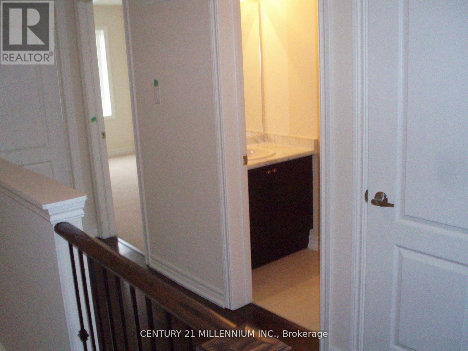 62 Magdalene Crescent, Brampton, Ontario  L6Z 0G8 - Photo 10 - W13666512