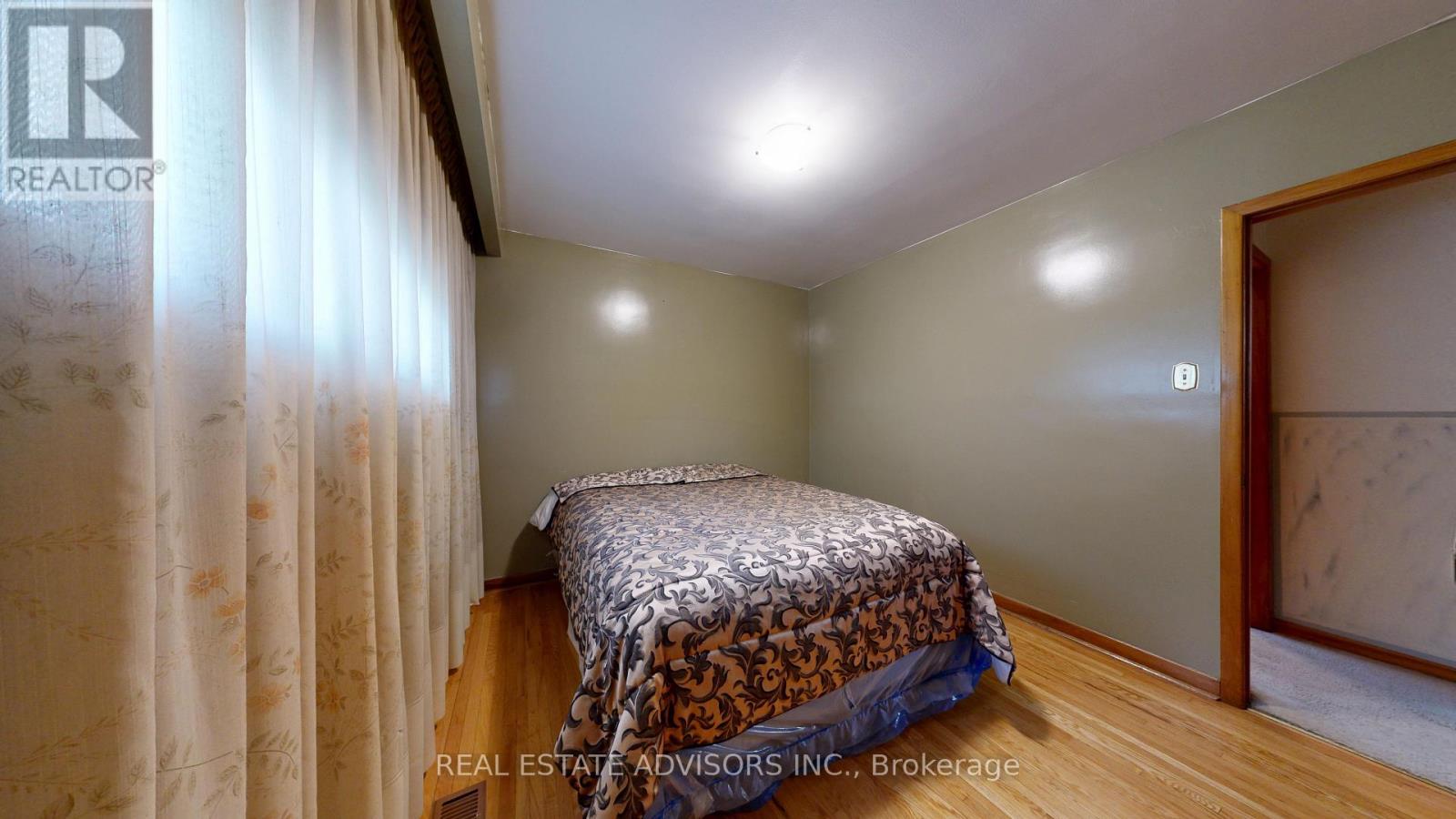 57 Hucknall Road, Toronto, Ontario  M3J 1W1 - Photo 34 - W13666516