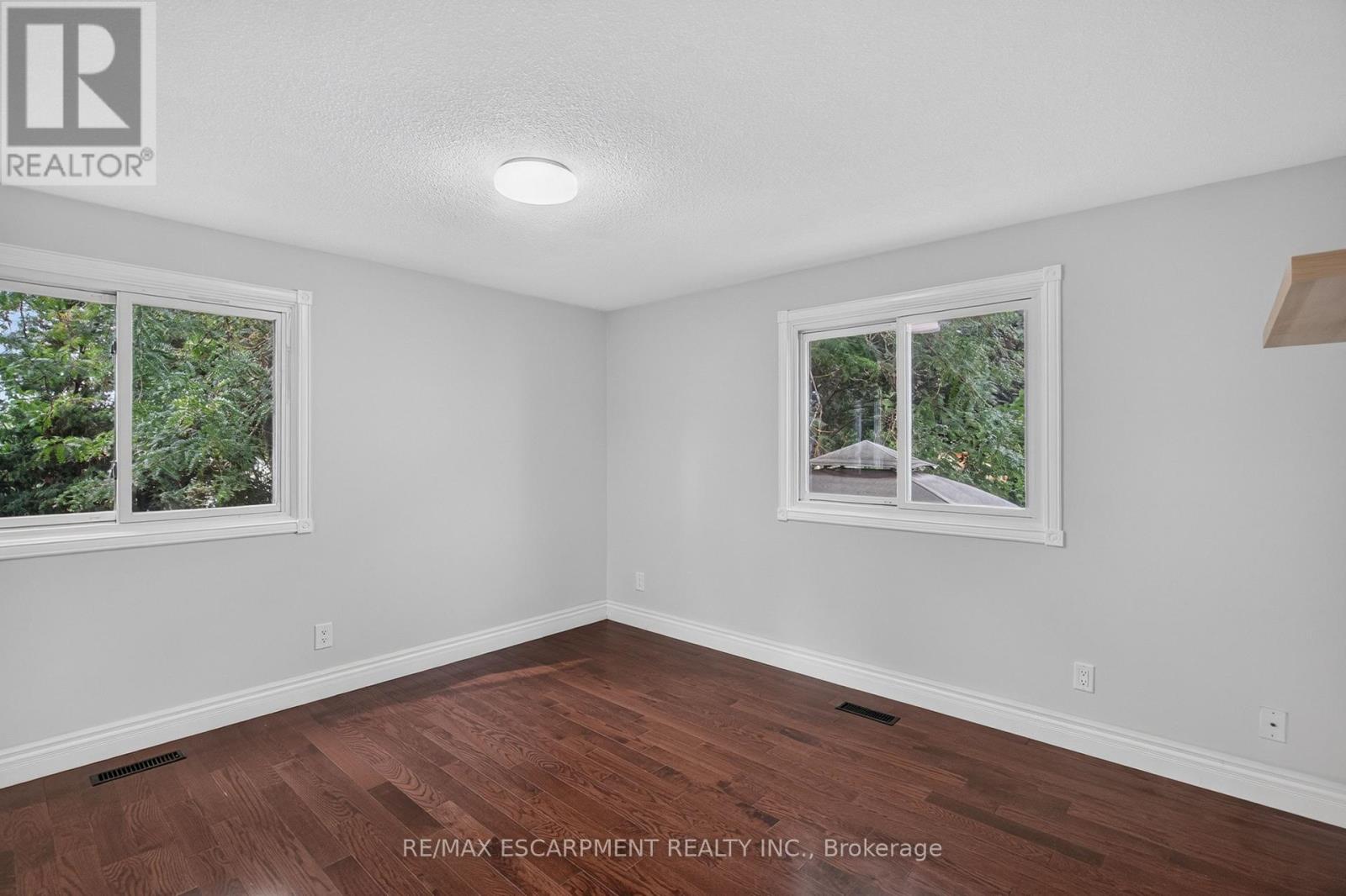 3401 Rockwood Drive, Burlington, Ontario  L7N 3H6 - Photo 16 - W13666558