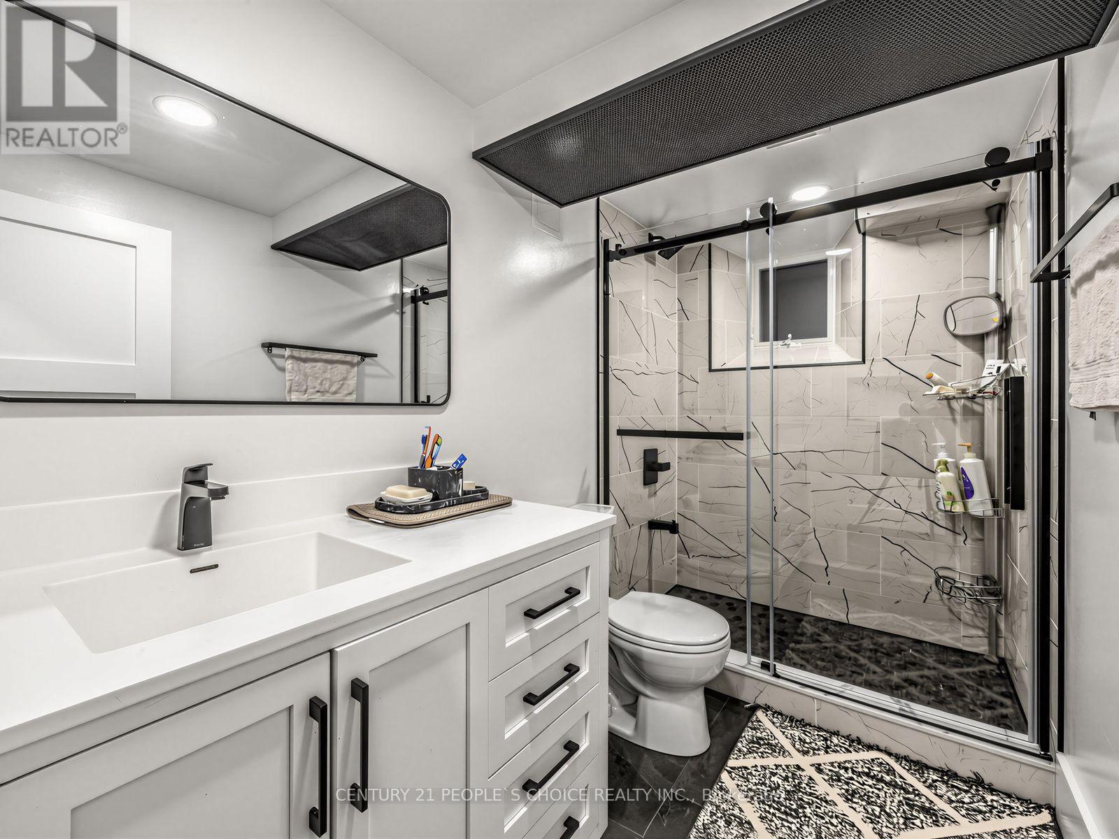 52 Seventeenth Street, Toronto, Ontario M8V 3K2 - Photo 19 - W13666610