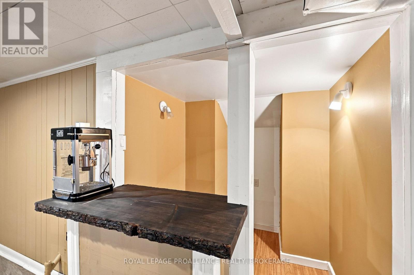 30 Mulcaster Street, Kingston, Ontario  K7M 2V5 - Photo 44 - X13661076
