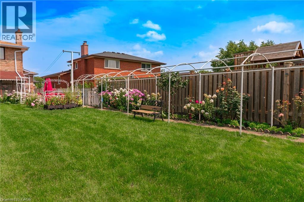 43 Henley Drive, Stoney Creek, Ontario  L8E 3T1 - Photo 39 - 40855219