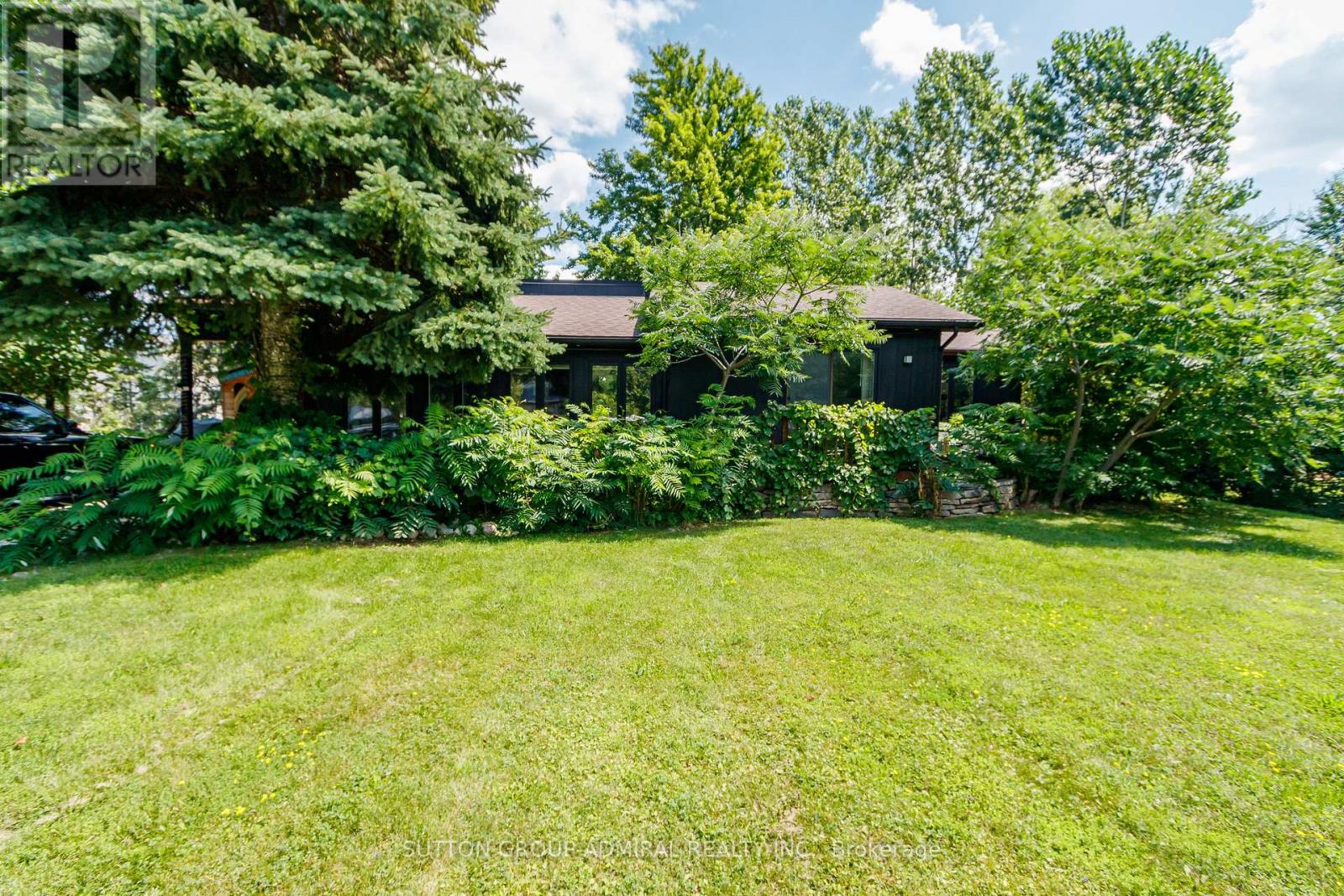 796441 Grey County Rd 19 Road, Blue Mountains, Ontario L9Y 0N6 - Photo 1 - X13666318