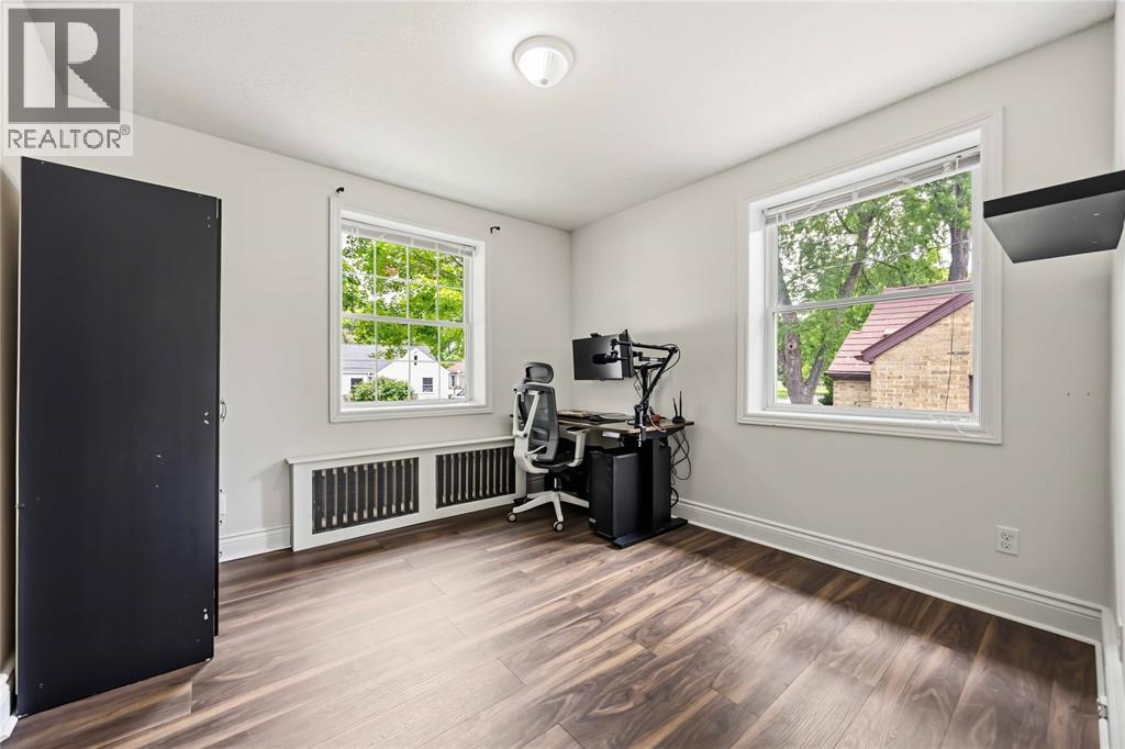 751 Ross Avenue, Sarnia, Ontario N7T 1K4 - Photo 27 - 26019355