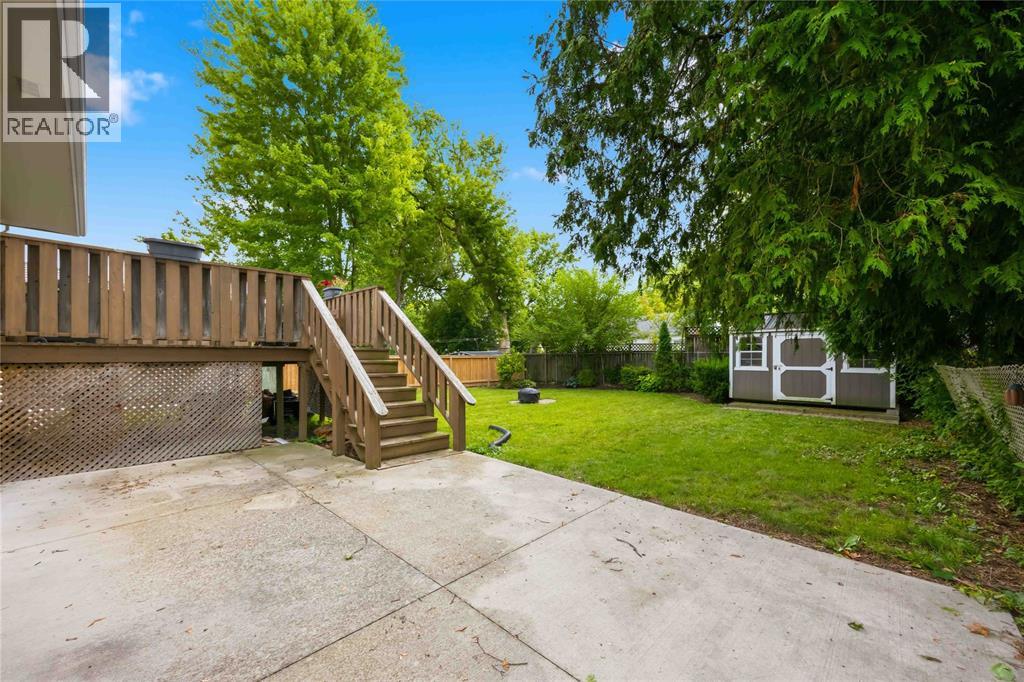 751 Ross Avenue, Sarnia, Ontario N7T 1K4 - Photo 4 - 26019355