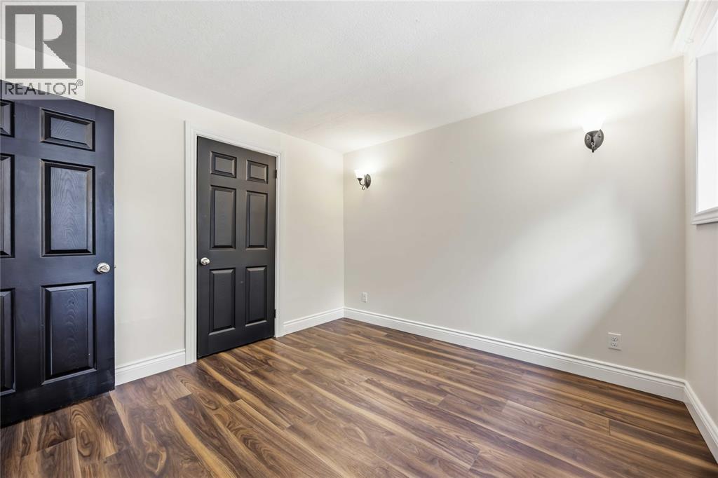 751 Ross Avenue, Sarnia, Ontario N7T 1K4 - Photo 46 - 26019355
